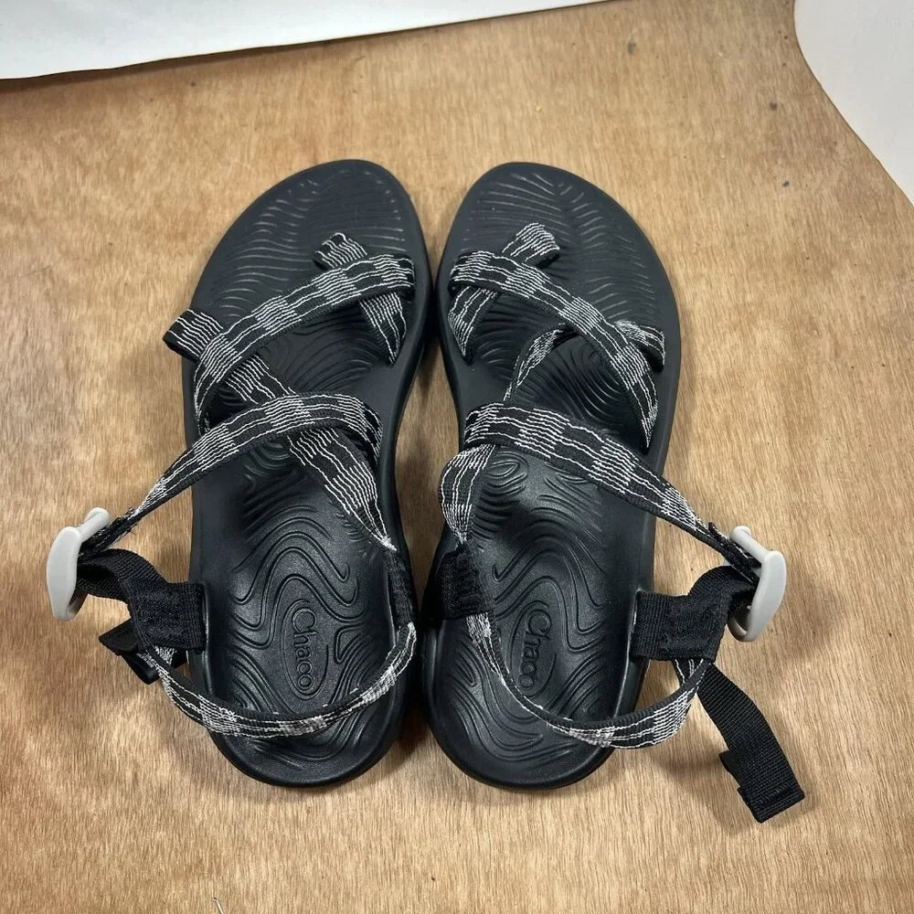 Chaco Women’s Size 11 Waterproof Hiking Sandals Black Strappy
